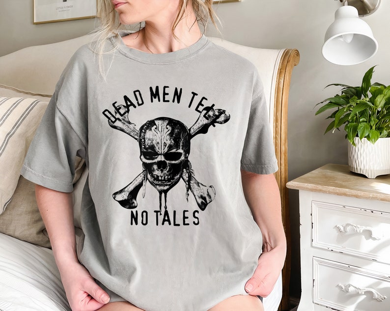Disney Pirates of the Caribbean Dead Men Tell No Tales Shirt, Vintage Retro Skull, Disneyland Family Trip Gift Unisex Adult T-shirt Kid Shirt
