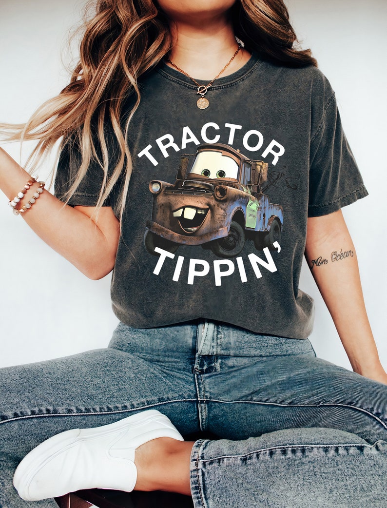 Disney Pixars Cars 3 Mater Tractor Tippin' Graphic T-Shirt, Magic Kingdom, Disneyland Family Trip Vacation Gift Unisex T-shirt Kid