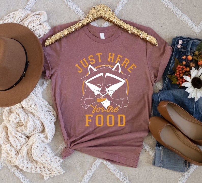 Disney Pocahontas Meeko Just Here For The Food Portrait T-Shirt, Disneyland Vacation Family Trip Vacation Gift Unisex T-shirt