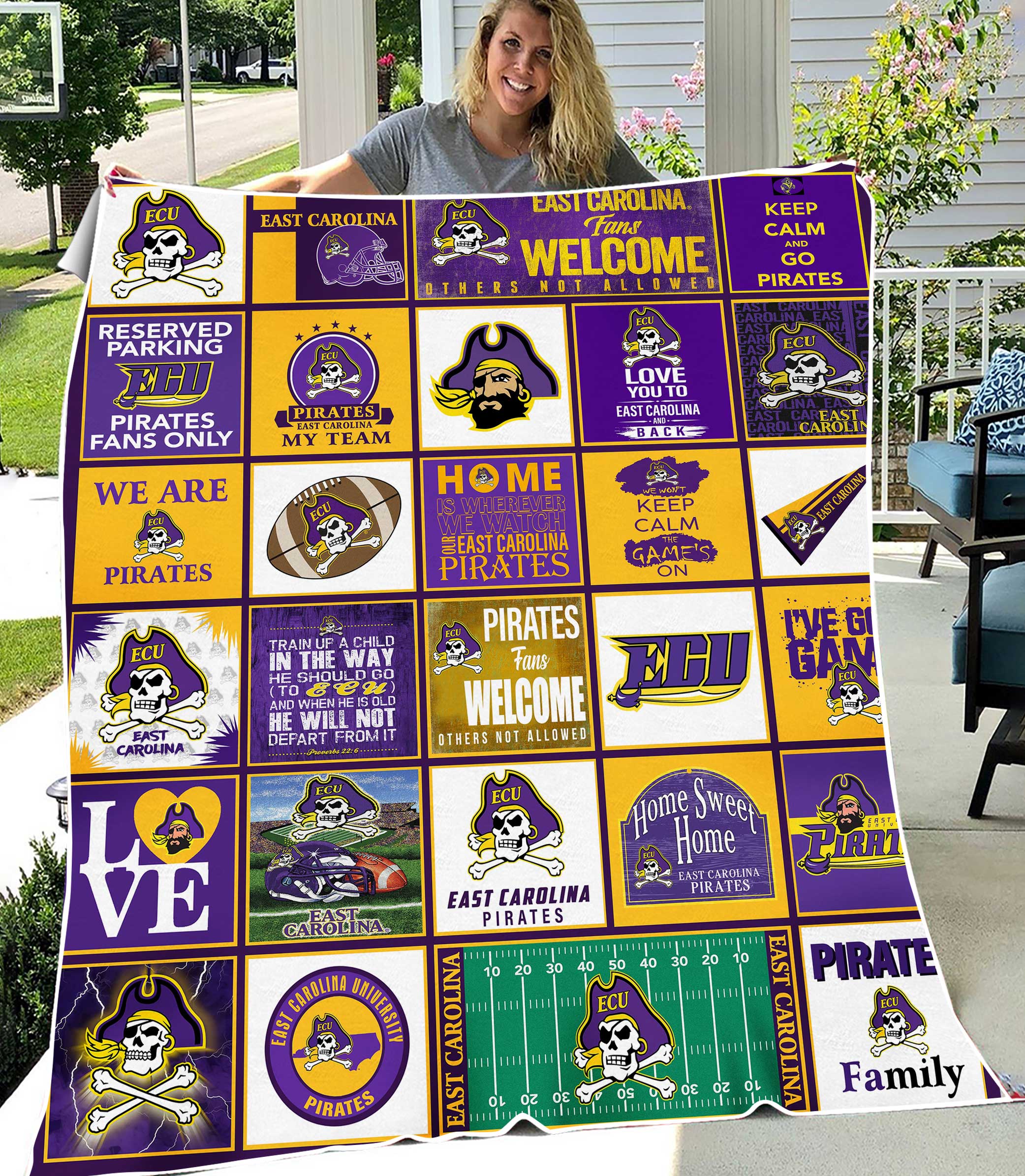 NCAA East Carolina Pirates Sherpa Fleece Blanket