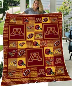 NCAA Minnesota Golden Gophers Sherpa Fleece Blanket College Student Gift
