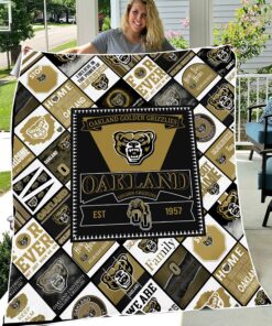 NCAA Oakland Golden Grizzlies Sherpa Fleece Blanket