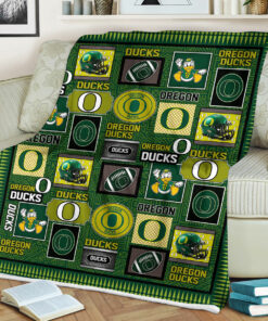 NCAA Oregon Ducks Sherpa Fleece Blanket