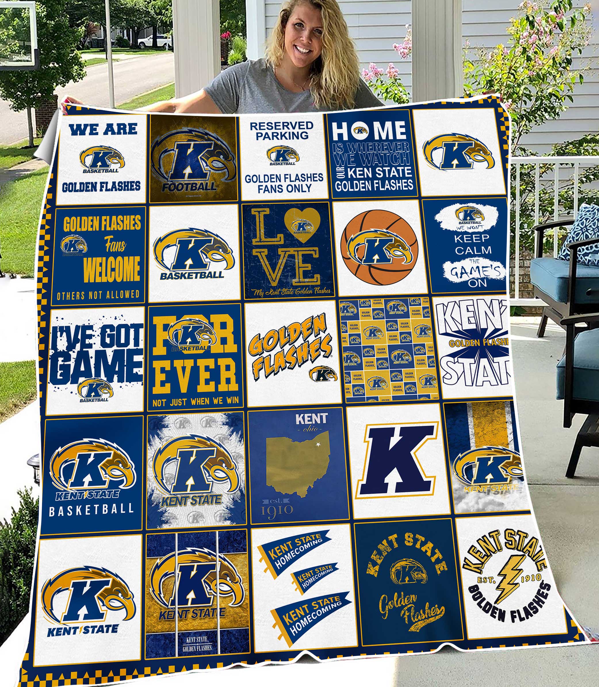 NCAA University of Kent State Golden Flashes Sherpa Fleece Blanket