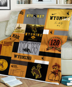 NCAA Wyoming Cowboys Sherpa Fleece Blanket