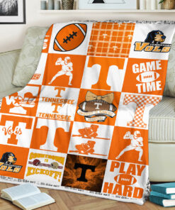 University of Tennessee Volunteers Sherpa Fleece Blanket Gifts for NCAA Fans