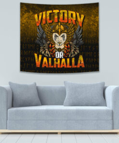 Viking Style Reven Triskele Tapestry for Wall Décor