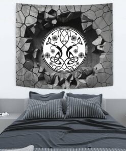 Viking Style Tapestry Dragon Winged Monster Tapestry for Wall Décor