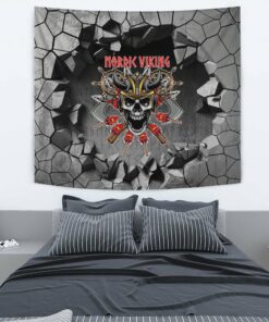 Viking Style Tapestry Silver Plaster Skull Left Side Isolated Tapestry for Wall Décor