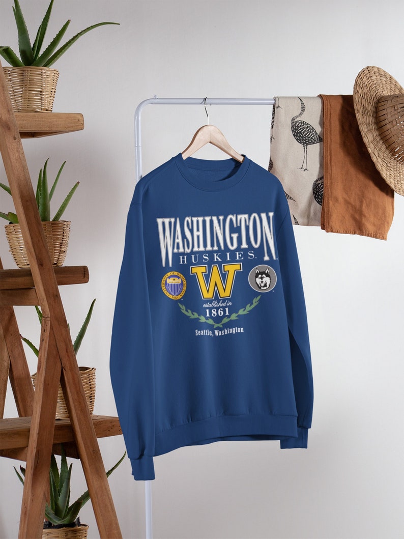 Vintage 1961 Husky University of Washington Shirt, University of Washington Huskies Rose Bowl Football Crewneck Sweatshirt