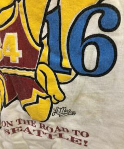 Vintage 1989 Minnesota Golden Gophers Basketball Single Stitch Tshirt Full Size, Minnesota Gophers University Football Fan Shirt