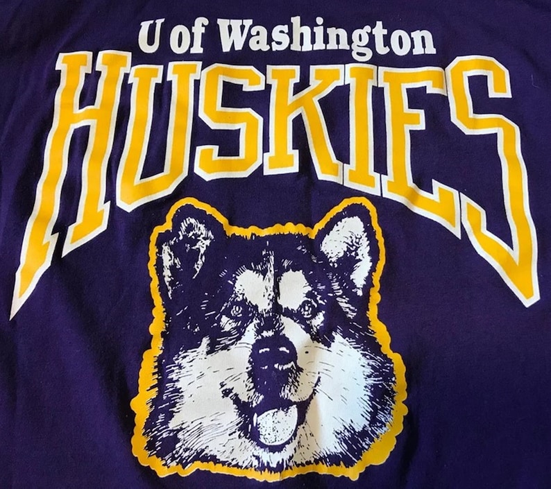 Vintage 80's NCAA University of Washington Huskies T-Shirt, Vintage 80s University of Washington Huskies Sweatshirt, T-Shirt, Hoodie