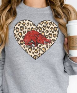 Vintage Razorback Sweatshirt, Throwback Arkansas Sweatshirt, Arkansas Razorback Crewneck, University of Arkansas Sweater, Go Hogs Sweatshirt, Shirt, Hoodie