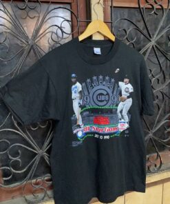 Vintage Style 1990 Chicago Cubs T-Shirt Sweatshirt Pullover Hoodie Reprinted Full Color Full Size Gift for NFL Fans