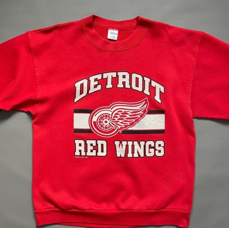 Vintage Style 90s Detroit Red Wings Crewneck Sweatshirt, Detroit Red Wings Shirt, Detroit Red Wings Hoodie, Gift For Her, For Him