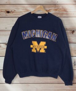 Vintage Style 90’s Michigan State University Crewneck Sweatshirt Printed Big Logo Michigan State Sweater Pullover, Hoodie, Shirt Gifts for Fans