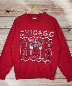 Vintage Style 90’s NBA Chicago Bulls Crewneck Sweatshirt Printed Spell Out Big Logo NBA Chicago Bulls Sweater Pullover