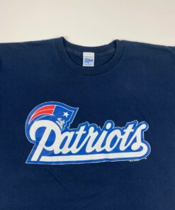 Vintage Style 90s New England Patriots Single Stitch Promo T-Shirt Sweatshirt Pullover Hoodie Reprinted Full Color Full Size Gift for NFL Fans