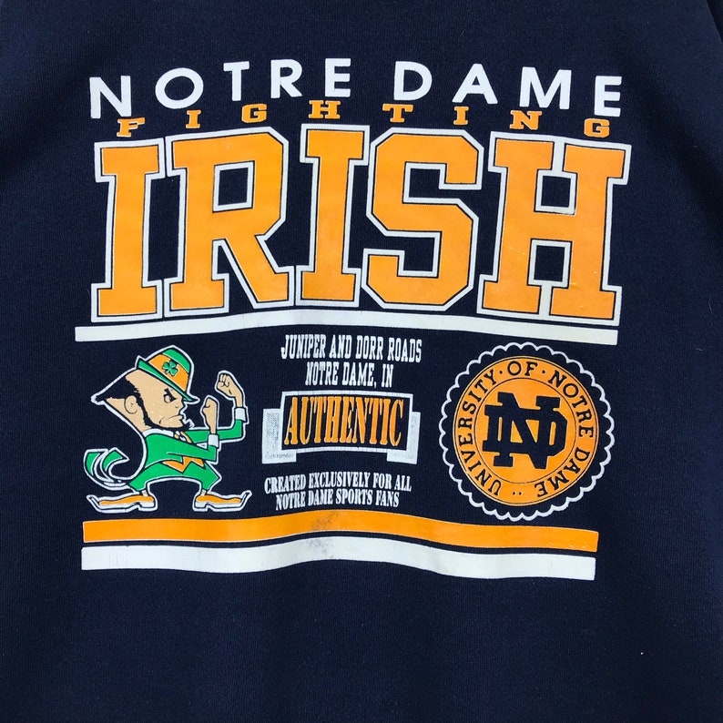 Vintage Style 90’s Notre Dame University Crewneck Sweatshirt Printed Spell Out Logo Notre Dame Fighting Irish Sweater Pullover