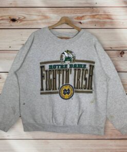 Vintage Style 90s Nutmeg Notre Dame University Crewneck Sweatshirt Printed Big Logo Notre Dame Fighting Irish Sweater Pullover