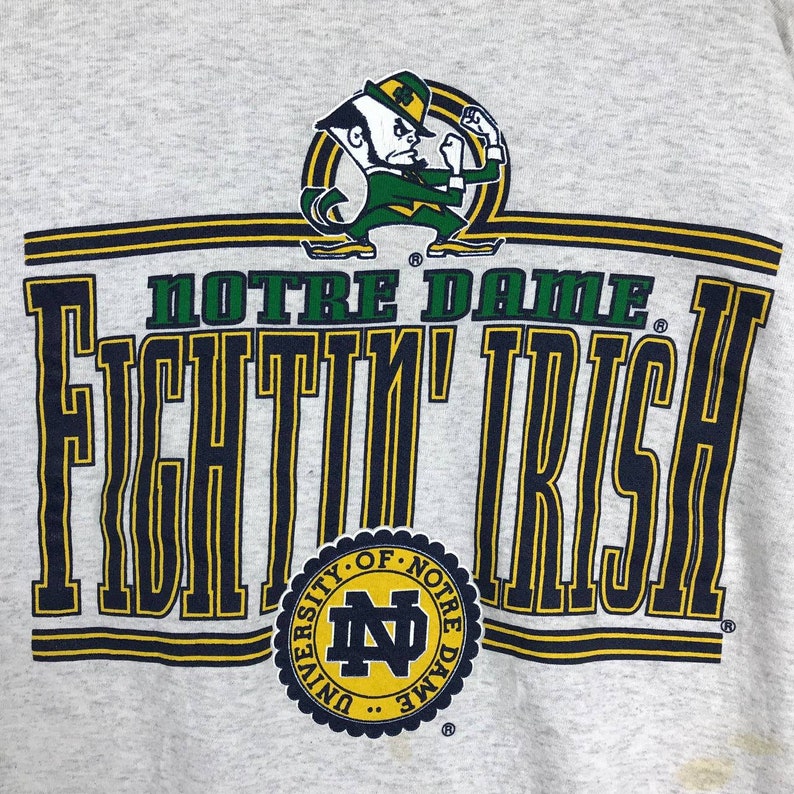 Vintage Style 90s Nutmeg Notre Dame University Crewneck Sweatshirt Printed Big Logo Notre Dame Fighting Irish Sweater Pullover