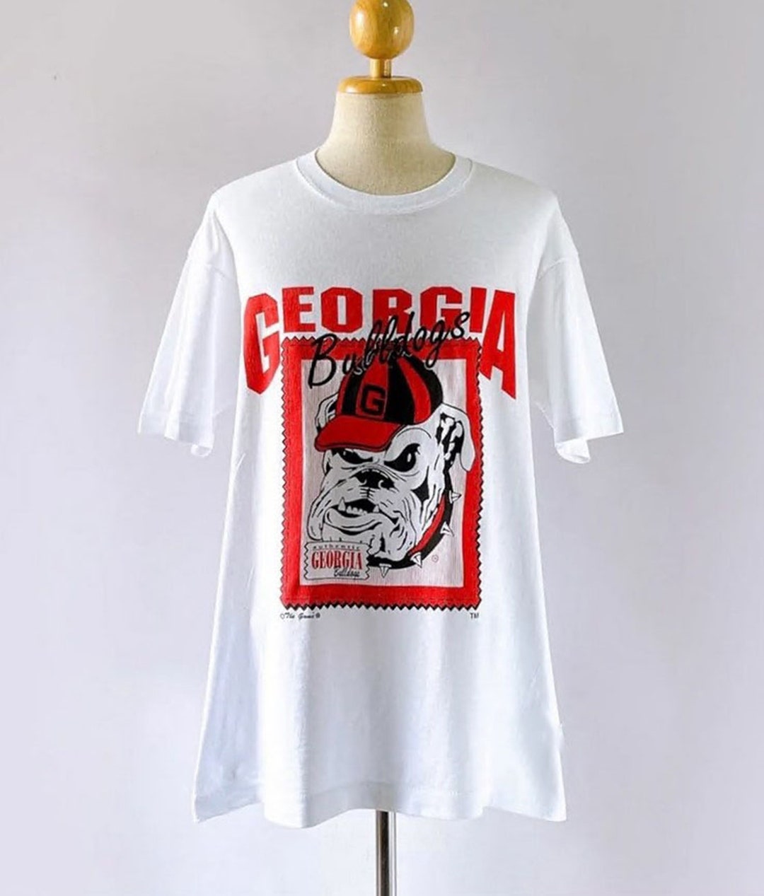 Vintage Style 90s University of Georgia Bulldogs T-shirt, Vintage Style 90s Shirt, Georgia Bulldogs Shirt, Bulldogs Fan, Gift For her, Gift For Him