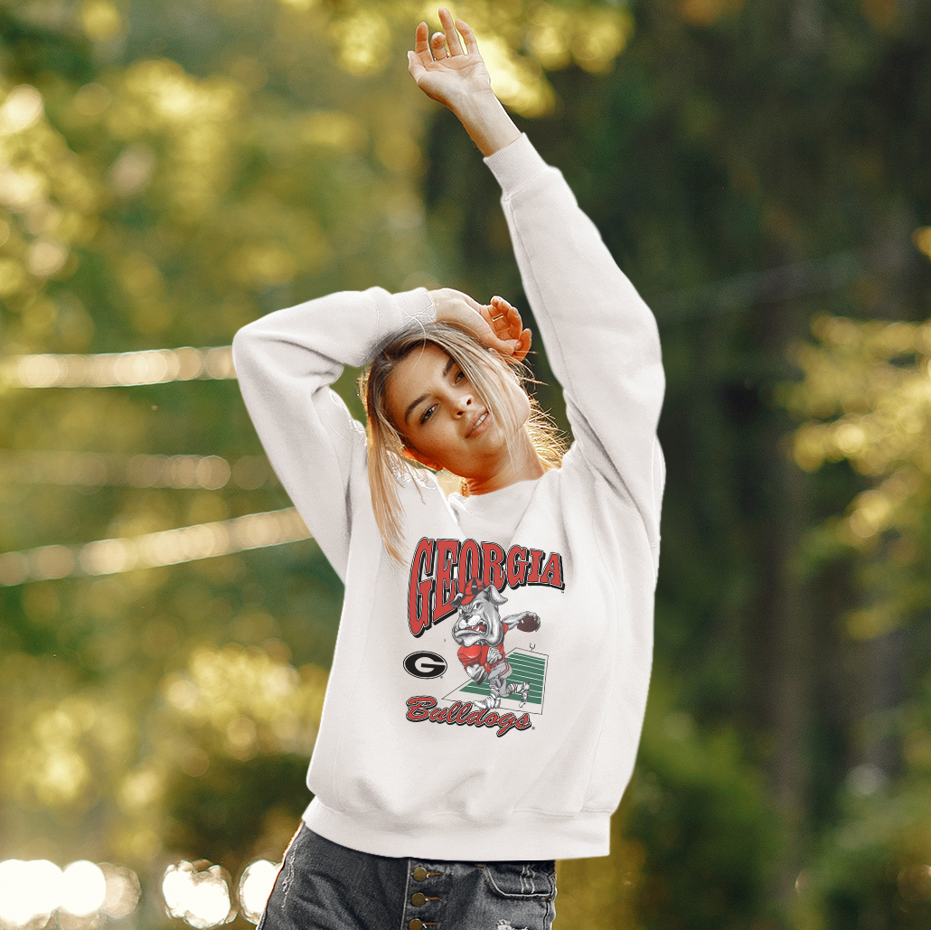 Vintage Style University of Georgia Bulldogs Sweatshirt, Hoodie, Vintage Style 90s Shirt, Gift For her, Gift For him, Georgia Bulldogs Sweater - Image 2