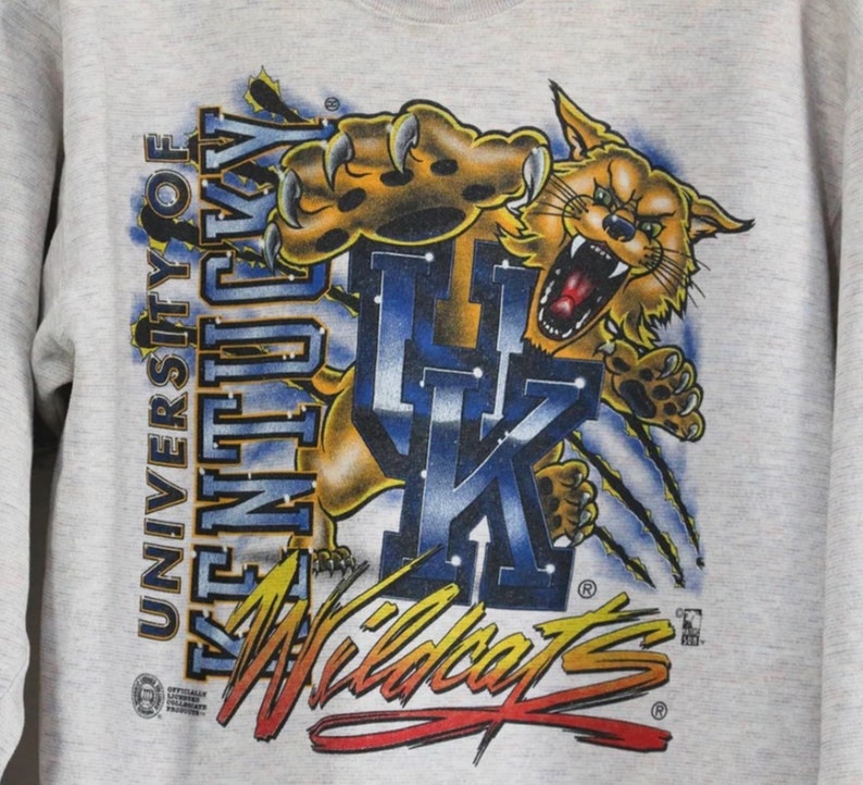 Vintage Style University of Kentucky Wildcats Sweatshirt, Vintage Style 90s Shirt, Gift For her, Gift For him, Kentucky Wildcats Sweater, Hoodie Full Size