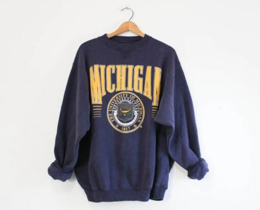 Vintage Style University of Michigan Wolverines Sweatshirt, Michigan Wolverines Sweater, Vintage Style 90s Shirt, Gift for Her, Gift For Him