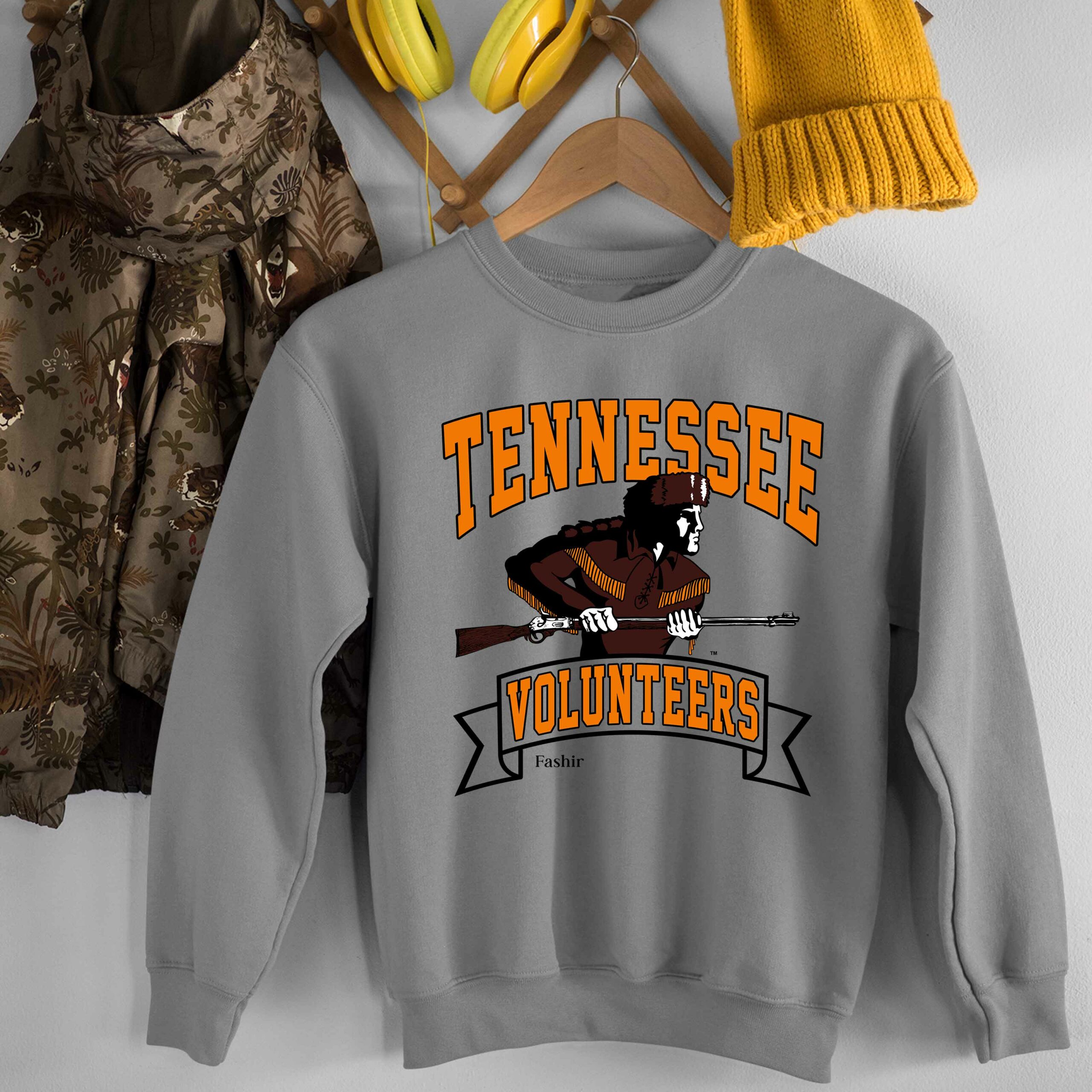 Vintage University of Tennessee UT Volunteers Sweatshirt For Fan
