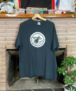2010 - 2011 Miami Heat Noche Latina NBA Arena Tshirt Sweatshirt Hoodie Crewneck Sweatshirt Pullover Reprinted Full Color Full Size Gifts for NBA Fans