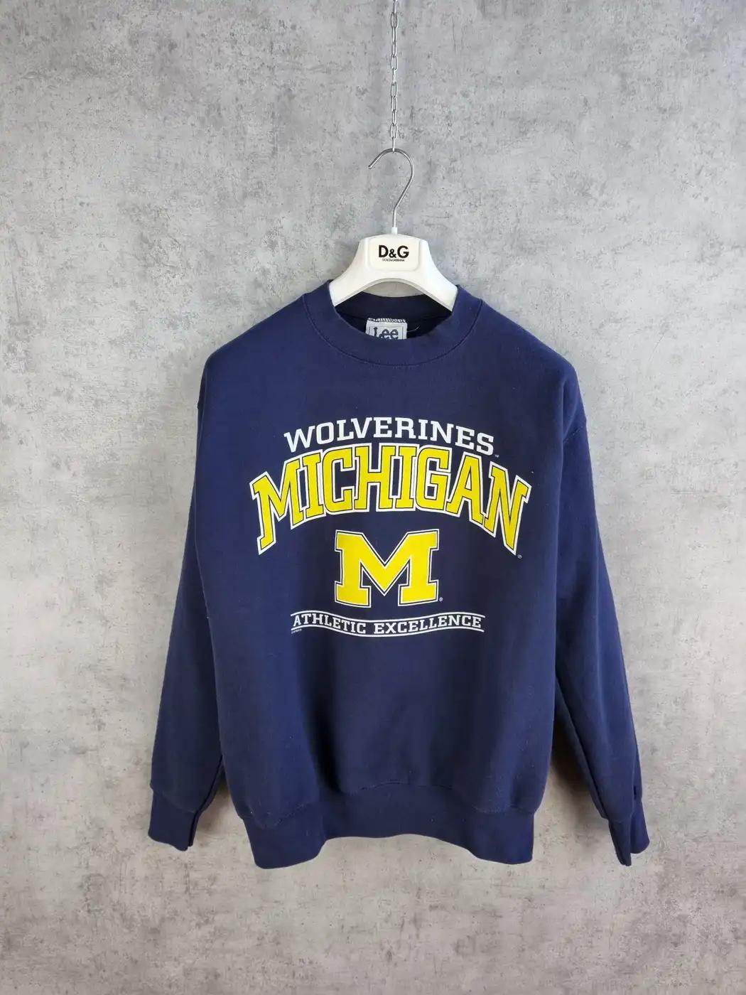 90s Lee Michigan Nutmeg Big Logo T-Shirt Sweatshirt Pullover Hoodie Reprinted Full Color Full Size Gift For NCAA Fans