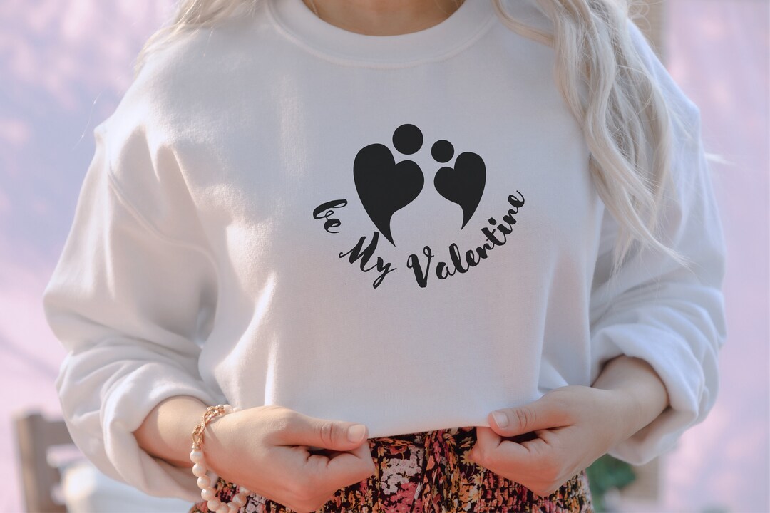 Be my valentine Couple Sweatshirts, Valentines day T-shirt, Love saying crewneck, Anniversary gift for him her