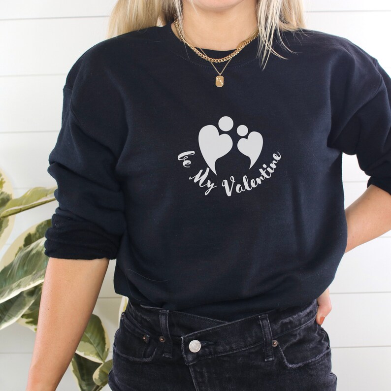 Be my valentine Couple Sweatshirts, Valentines day T-shirt, Love saying crewneck, Anniversary gift for him her - Image 3
