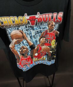 Chicago Bulls NBA Basketball Oldschool Tshirt Hoodie Crewneck Sweatshirt Reprinted Full Color Full Size Gifts for NBA Fans