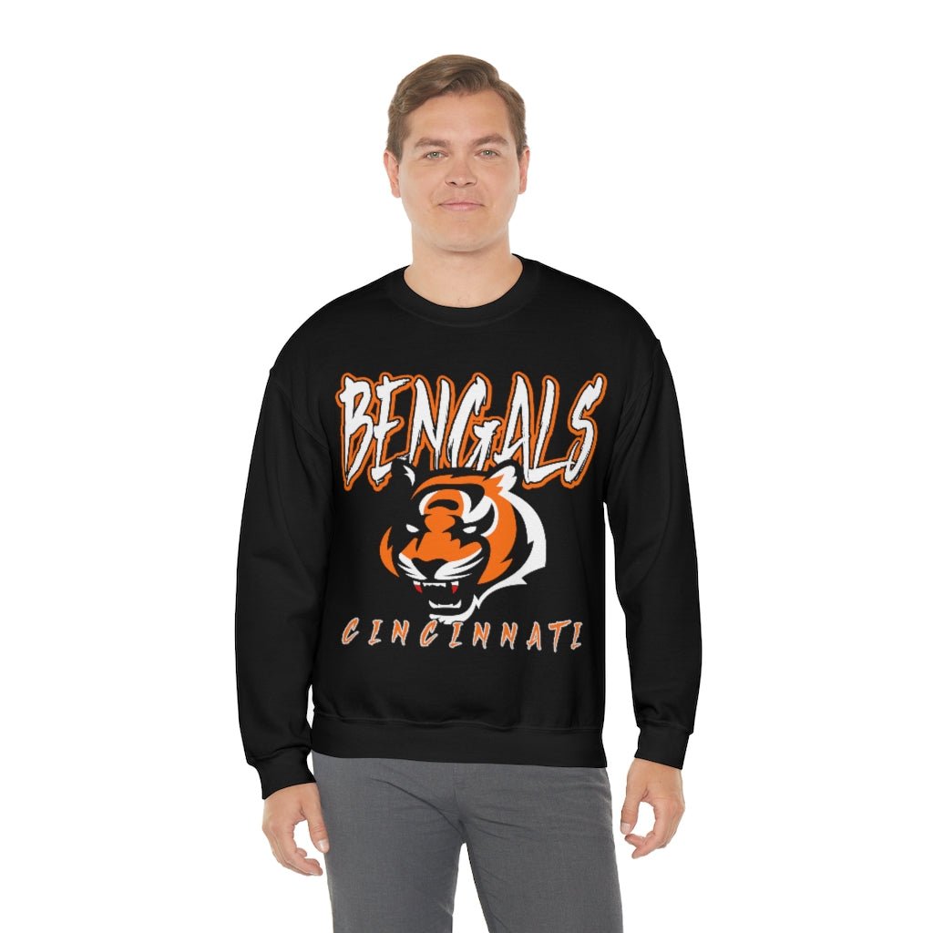 Cincinnati Bengals HALLOWEEN Retro NFL Crewneck Sweatshirt Hoodie Shirt Gifts for Fans - Image 4