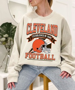 Cleveland Football Team Sweatshirt, Retro Cleveland Football Crewneck Sweatshirt, American Football Fan, NFL Shirt