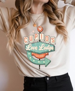 Cupids Love Lodge Valentine's Tee. Galentine's Day Sweatshirt. Hearts Shirt. Love. Hugs and Kisses. Xoxo Tshirt. Sweetheart. Vday Shirt
