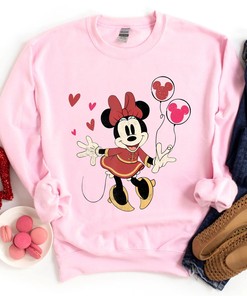 Cute Minnie Mouse Sweatshirt Disney Minnie Mouse Love Heart T-shirt Disney Valentine Shirt Mickey Mouse Gift Disneyland Trip Shirt Gift
