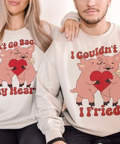 Cute Pigs Couples Sweatshirts, Pig Valentine Unisex Pullover, Graphic Sweater For Women, Animal Lover Long Sleeved Shirt, Animal T Shirt