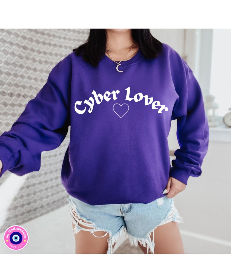 Cyber Lover Crewneck, VDAY 2023, Millennial Love Sweater, Unisex Valentines Day Sweater, Love Sweatshirt - Image 4