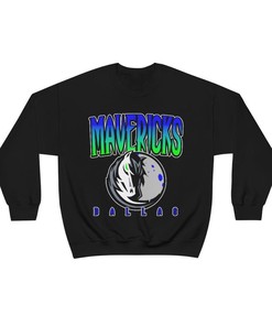 Dallas Mavericks HALLOWEEN Retro NBA Crewneck Sweatshirt Hoodie Shirt Gifts for Fans