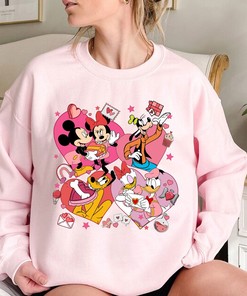 Disney Mickey And Minnie Valentine Day T-shirt Mickey And Friends Unisex T-shirt Magic Kingdom Disneyland Matching Shirt Couple Shirt Gift