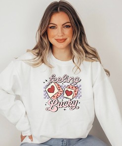 Feeling Lucky Valentine Love Unisex Crewneck Sweatshirt, Heart Dice Crewneck Sweatshirt, Lucky Retro Sweatshirt