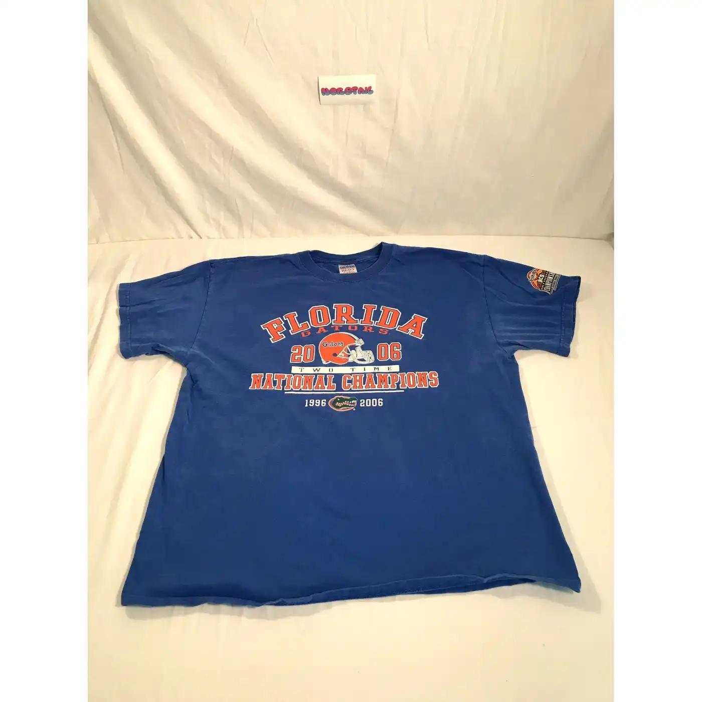 Florida Gators National Champions Graphic 2006 T-Shirt Sweatshirt Pullover Hoodie Reprinted Full Color Full Size Gift For NCAA Fans - Image 2