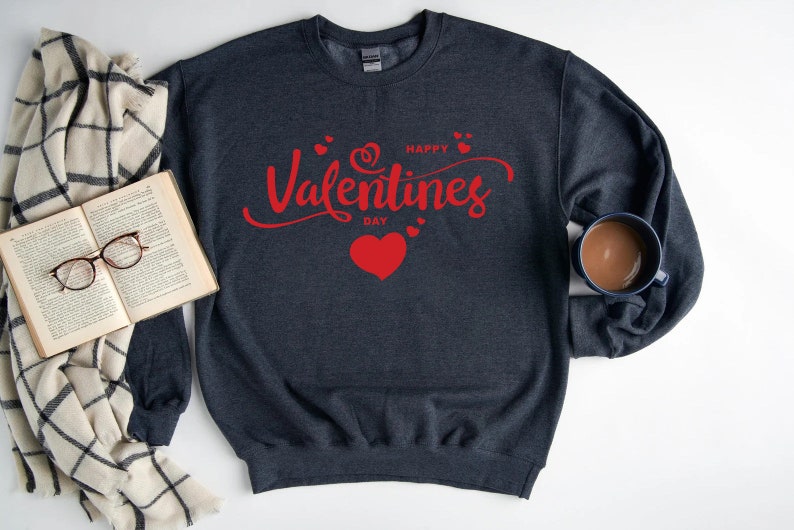 Happy Valentine's Day Sweatshirt, Comfort Colors, Unisex Sweat, Aesthetic Cosy Sweatshirt, Gift for her - Image 4