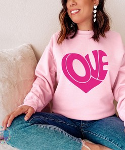 Heart Sweatshirt, Love Sweatshirt, Girls Valentines Day Sweatshirt, Fun Valentines Sweatshirt, Women Valentines Sweatshirt, Womens Sweatshirt