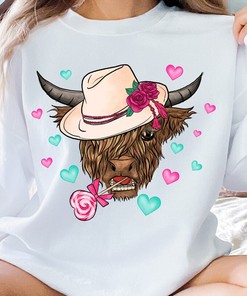Highland Cow Valentine Sweatshirt, Cow Valentine Shirt, Unisex Valentine Sweatshirt, Cowgirl Valentine Sweater Gifts, Cow Lover Gift