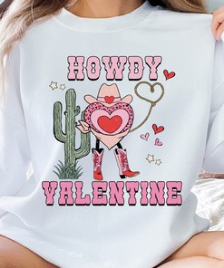 Howdy Valentine Sweatshirt, Western Valentine Shirt, Cowgirl Gifts, Cowgirl Sweatshirt For Valentine's Day, Country Valentine Sweater Gifts