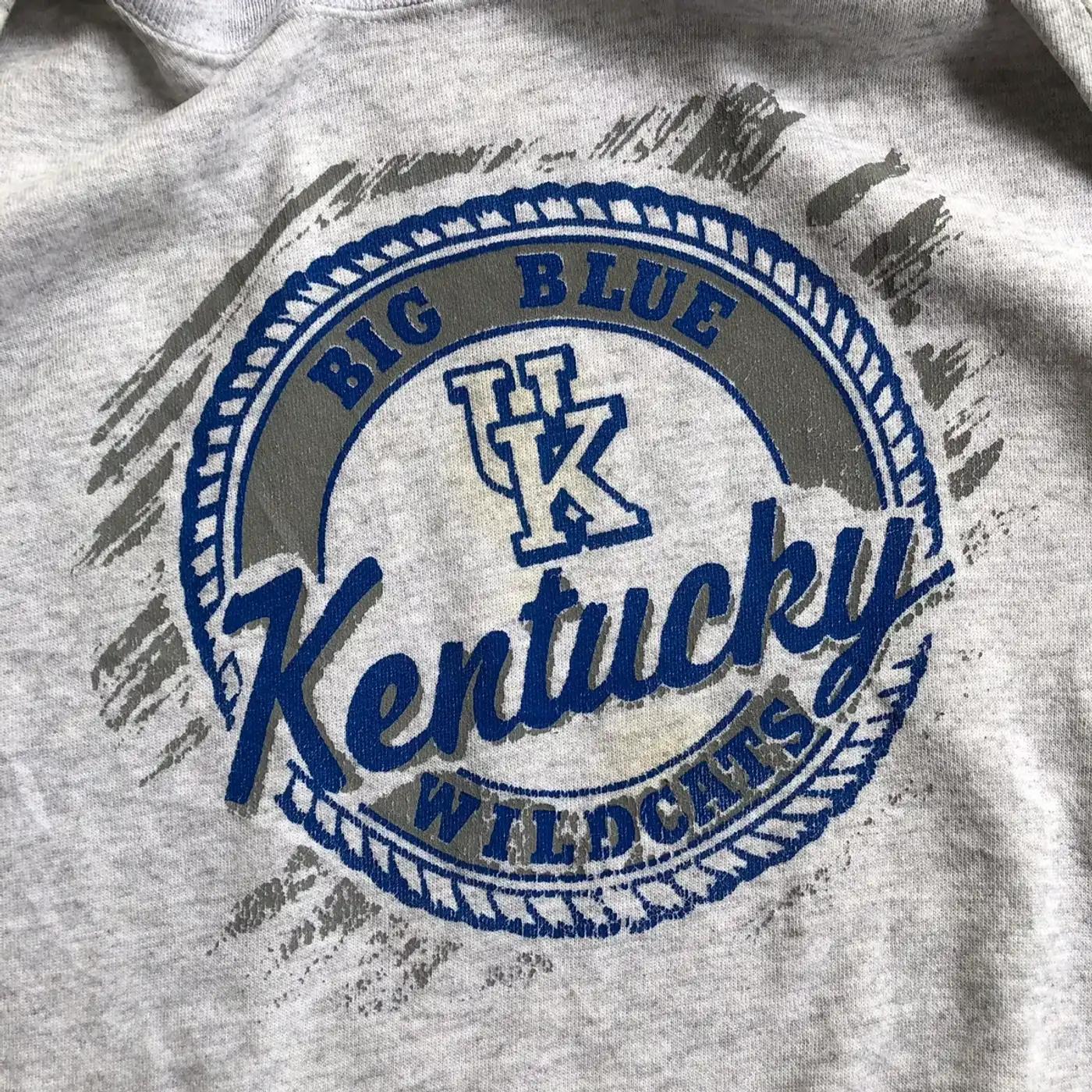 Kentucky Wildcats Big Logo T-Shirt Sweatshirt Pullover Hoodie Reprinted Full Color Full Size Gift For NCAA Fans - Image 2